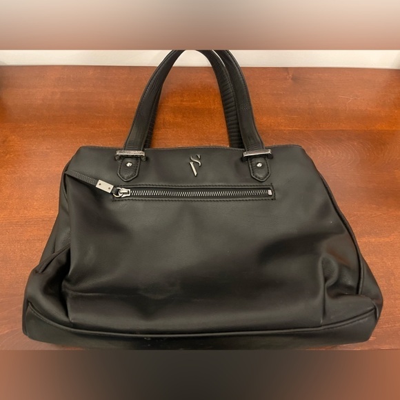 Simply Vera Vera Wang Handbags - Black simply Vera handbag